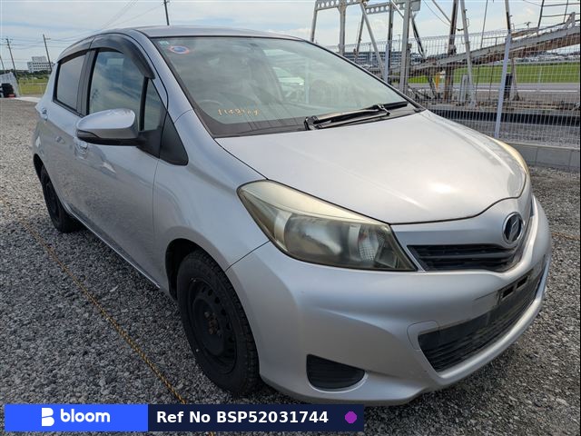 2011 Toyota Vitz