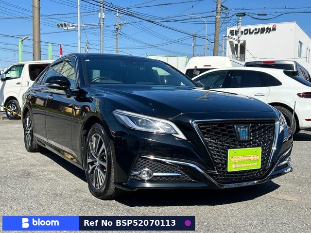 2018 Toyota Crown Hybrid