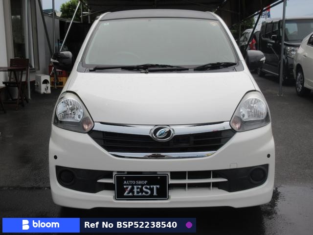 2016 Daihatsu Mira ES