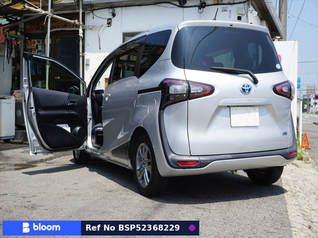 2016 Toyota Sienta