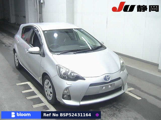 2013 Toyota Aqua