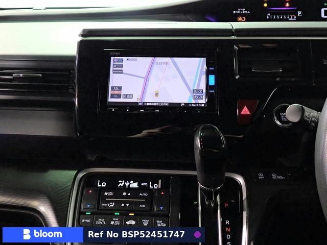 2017 Honda Stepwagon Spada