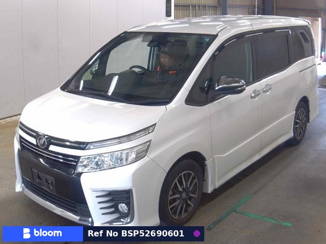 2016 Toyota Voxy