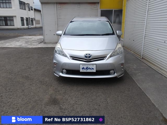 2011 Toyota Prius Alpha