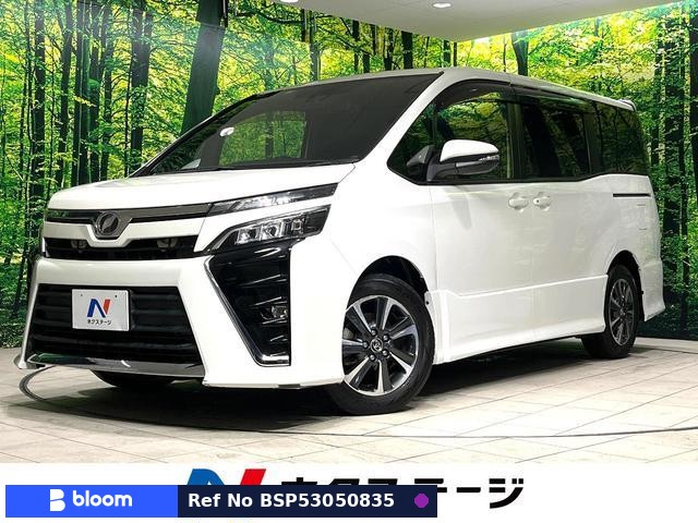 2017 Toyota Voxy