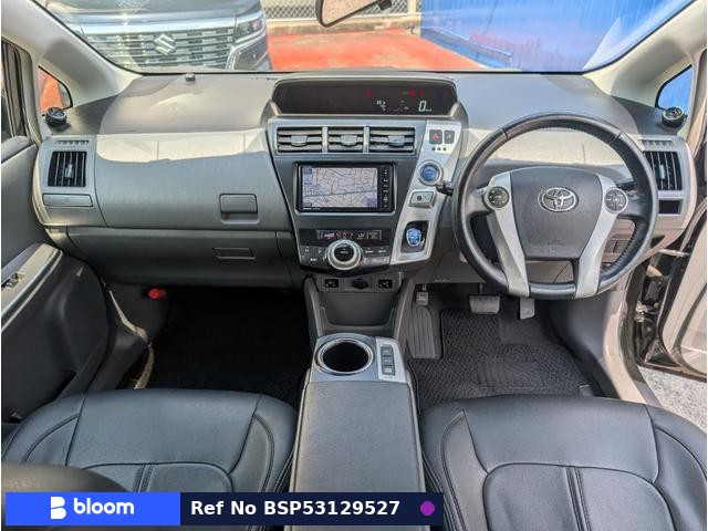 2011 Toyota Prius Alpha