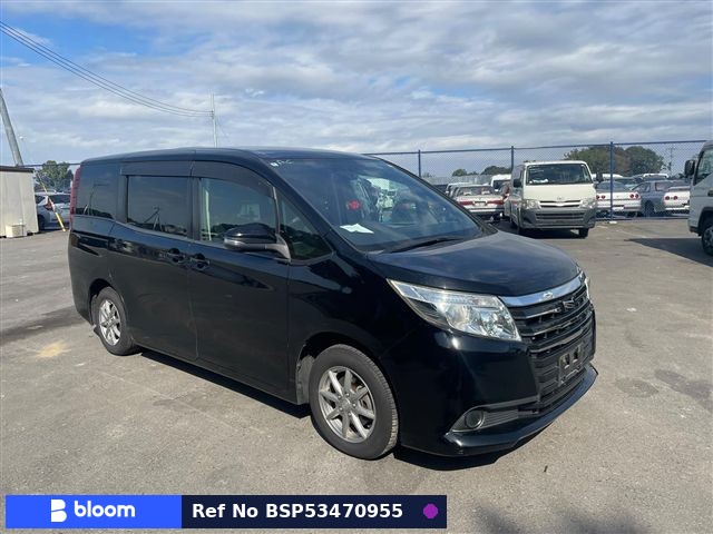 2015 Toyota Noah