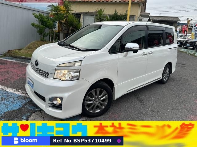 2012 Toyota Voxy