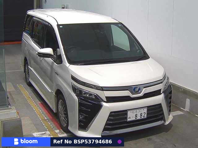 2017 Toyota Voxy