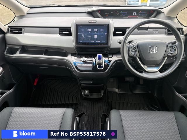 2017 Honda Freed Plus Hybrid