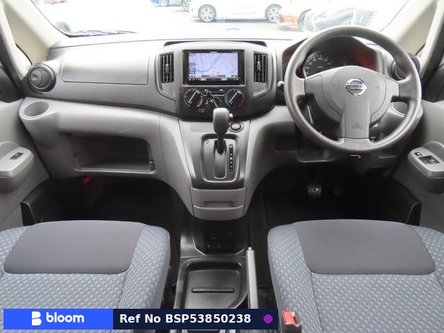 2017 Nissan NV200VANETTE VAN