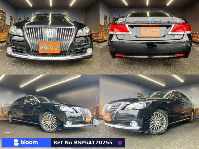 2015 Toyota Crown Majesta