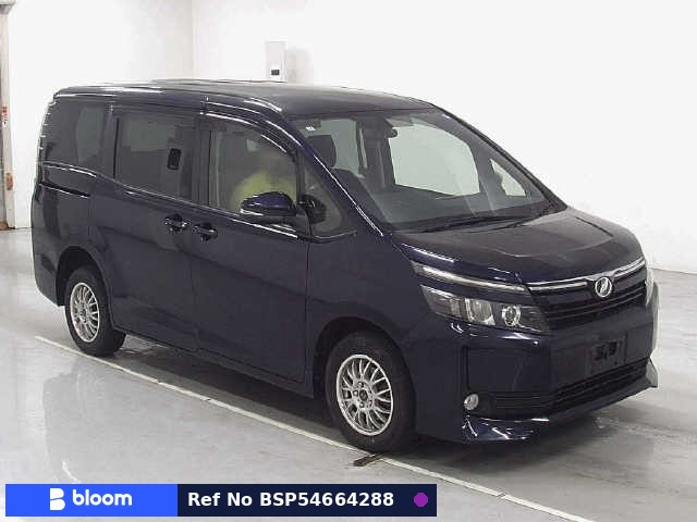 2015 Toyota Voxy