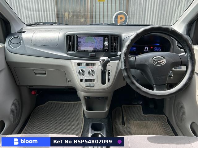 2016 Daihatsu Mira ES