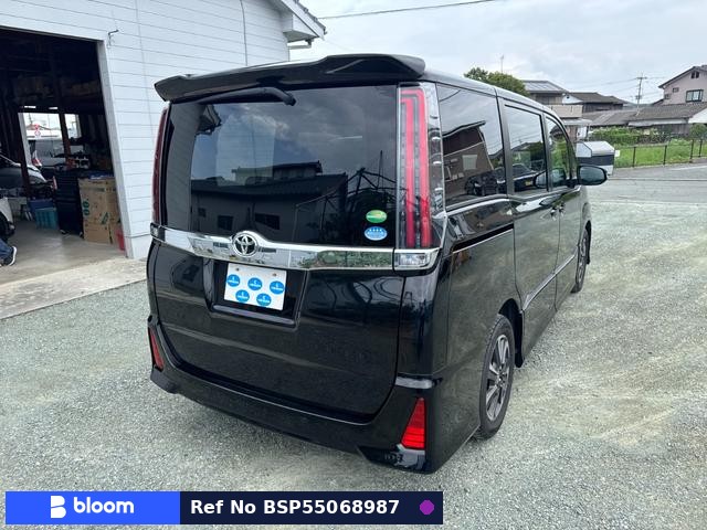 2020 Toyota Noah