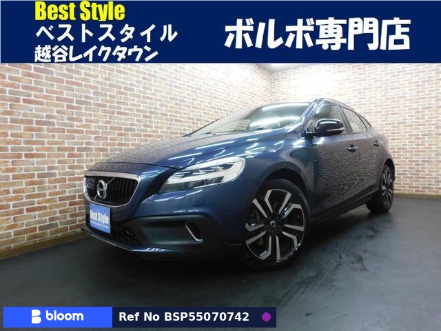 2018 Volvo V40