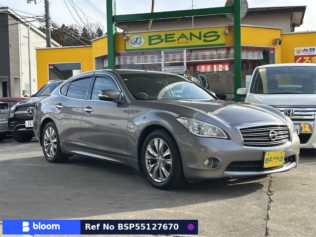 2011 Nissan Fuga Hybrid