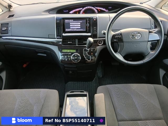 2013 Toyota Estima
