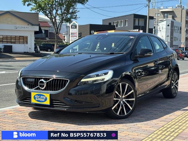 2018 Volvo V40