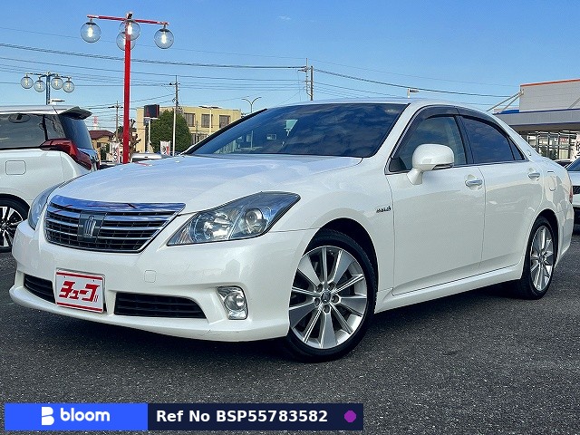 2012 Toyota Crown Hybrid