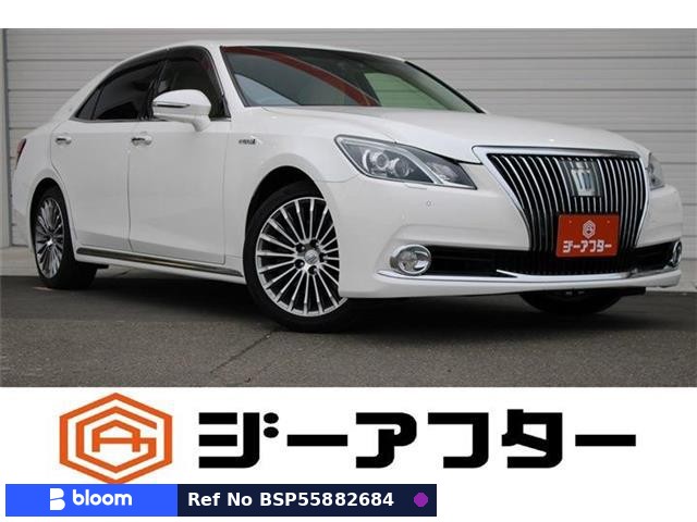 2015 Toyota Crown Majesta