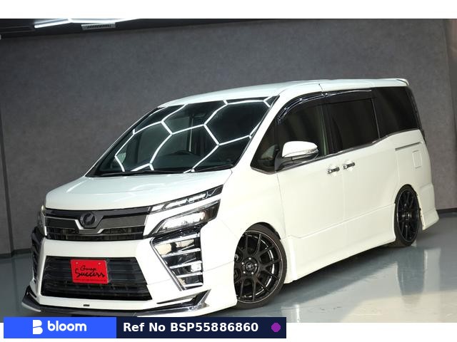 2017 Toyota Voxy