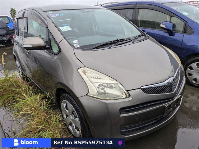 2005 Toyota Ractis