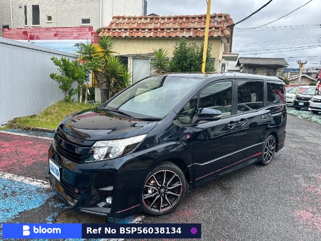 2017 Toyota Noah