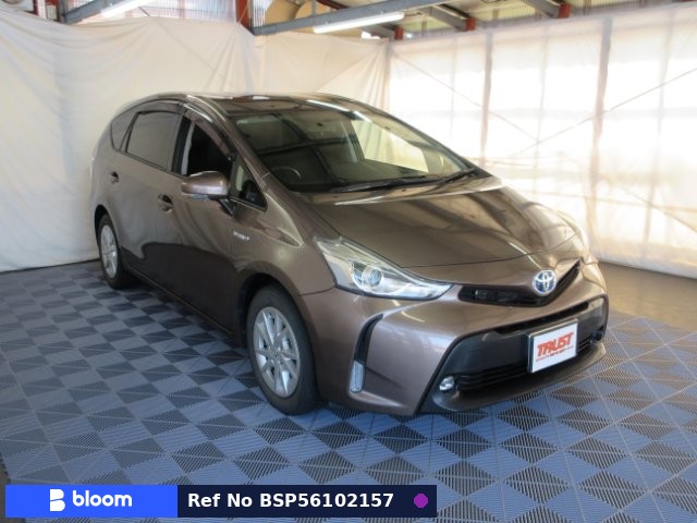 2015 Toyota Prius Alpha