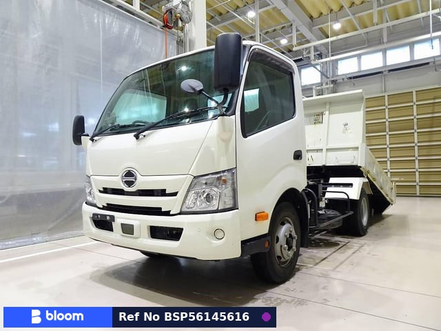 2022 Hino Dutro