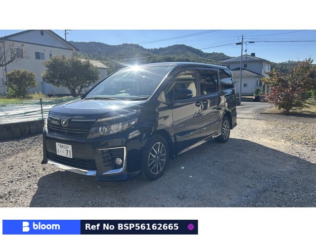 2014 Toyota Voxy