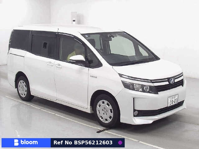 2014 Toyota Voxy