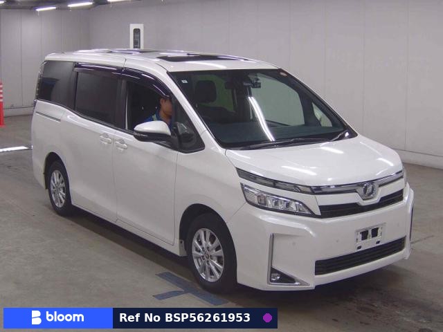 2019 Toyota Voxy