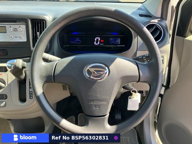 2012 Daihatsu Mira ES