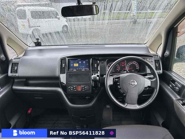 2010 Nissan Serena