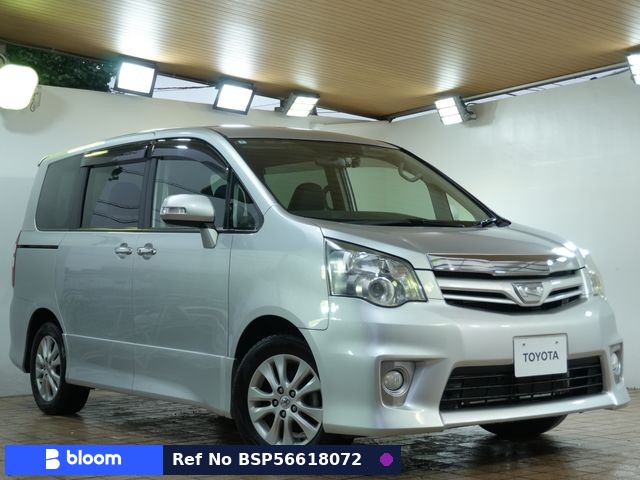 2011 Toyota Noah