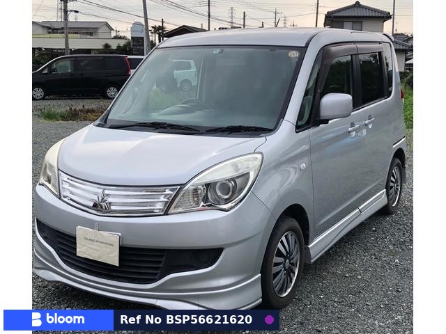 2011 Mitsubishi Delica D2