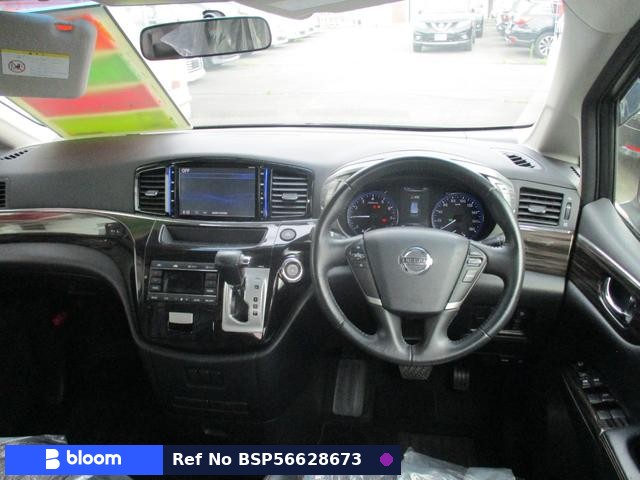 2017 Nissan Elgrand