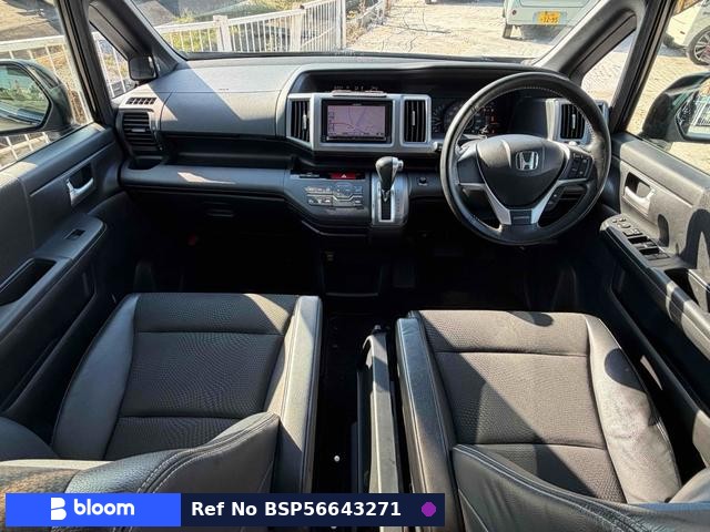 2012 Honda Stepwagon Spada