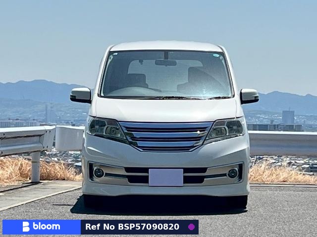 2013 Nissan Serena