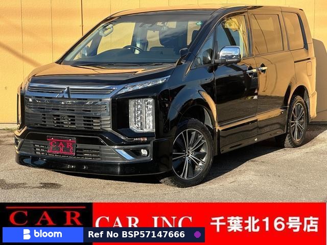 2019 Mitsubishi Delica D5