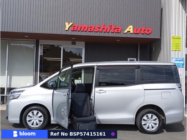 2018 Toyota Voxy
