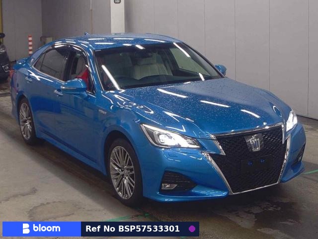 2016 Toyota Crown Hybrid