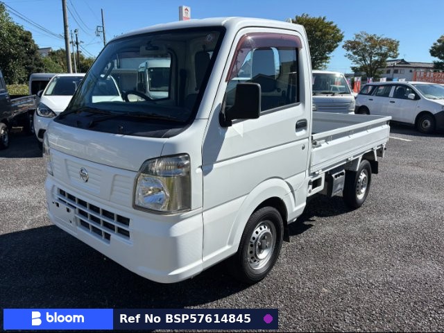 2017 Nissan NT100CLIPPER