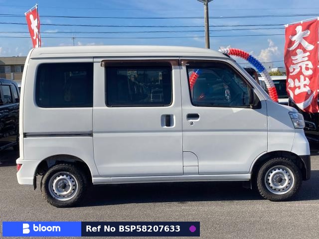 2020 Daihatsu Hijet Cargo