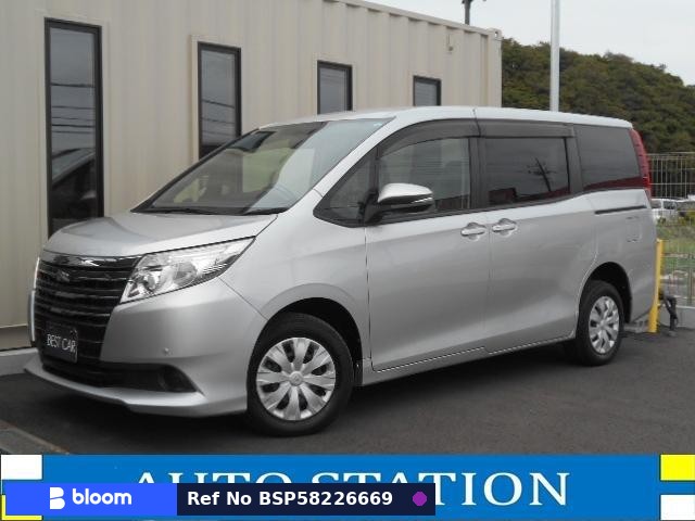 2015 Toyota Noah