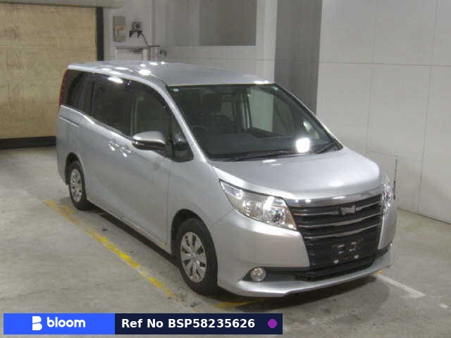 2015 Toyota Noah