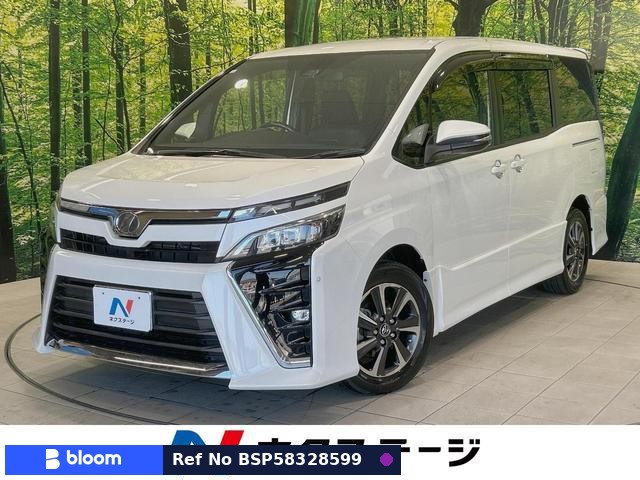 2017 Toyota Voxy