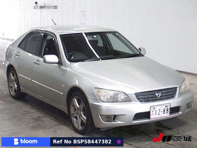 2003 Toyota Altezza