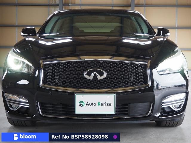 2018 Nissan Fuga Hybrid